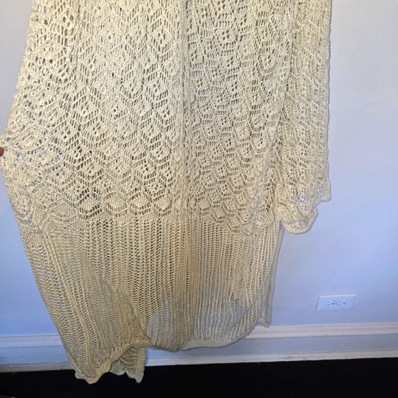 Torrid Cream Shrug Sweater with Airy Knit Design, Plus Size - One Size - Picture 5 of 8